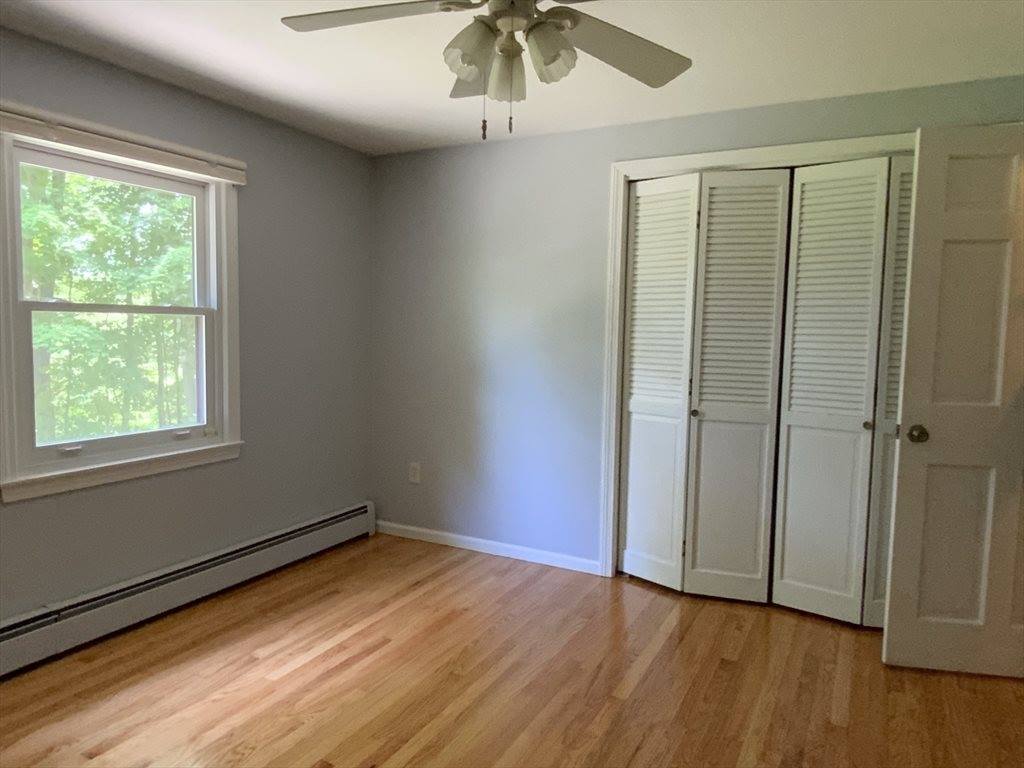 279 North Rd, Hampden, MA 01036