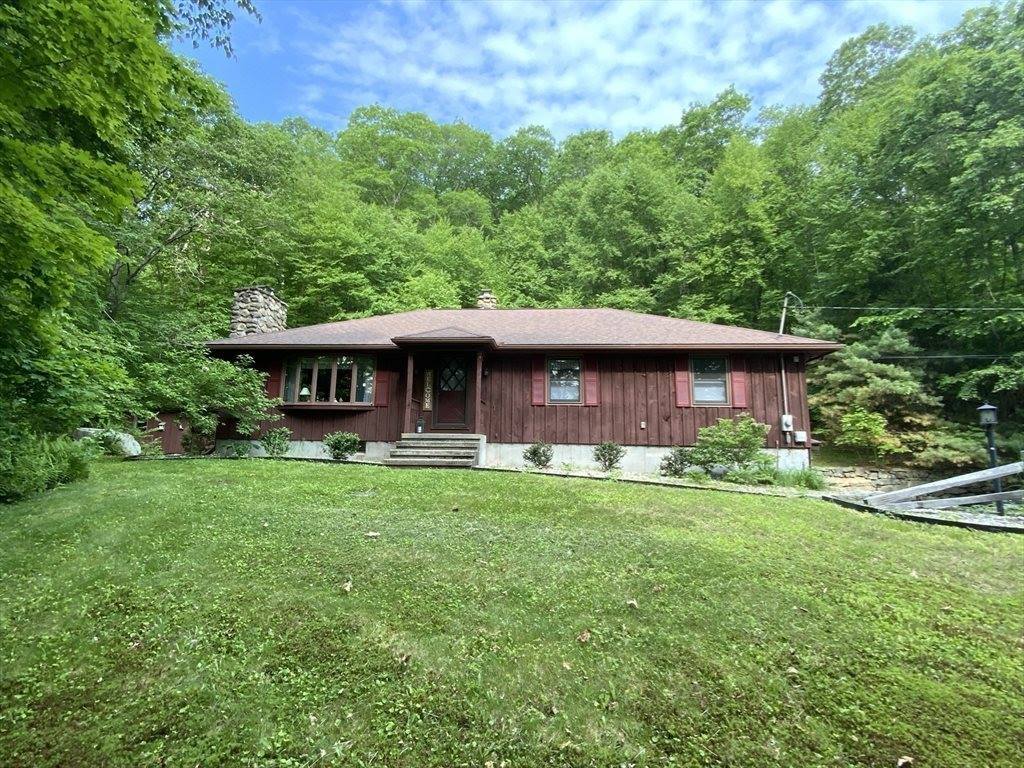279 North Rd, Hampden, MA 01036