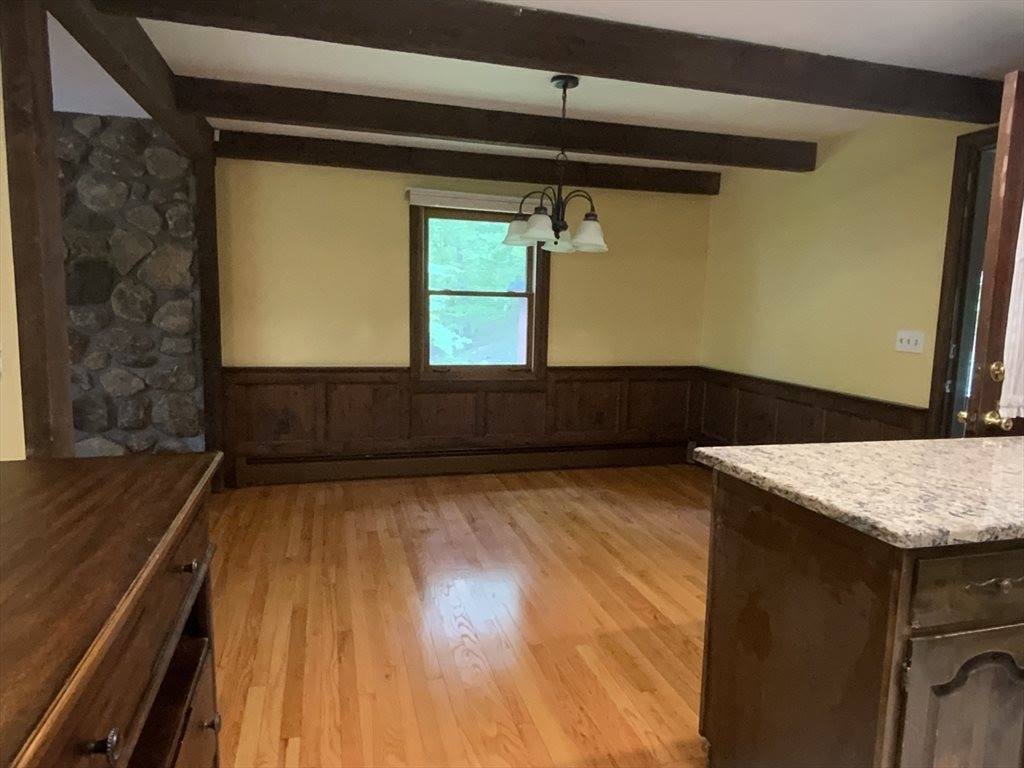 279 North Rd, Hampden, MA 01036