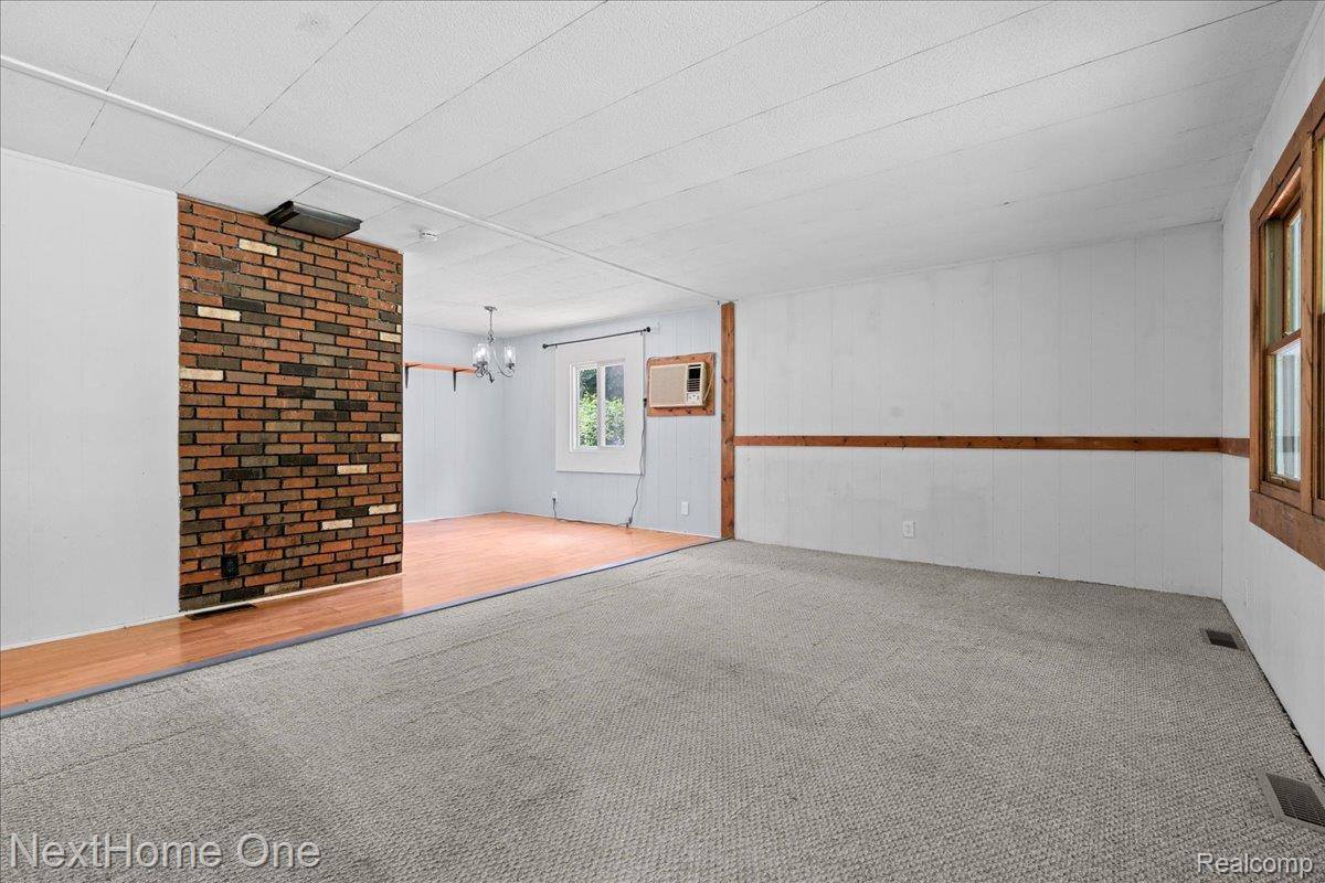 612 Red Oaks Drive, GenoaTownship_Livingston, MI 48843