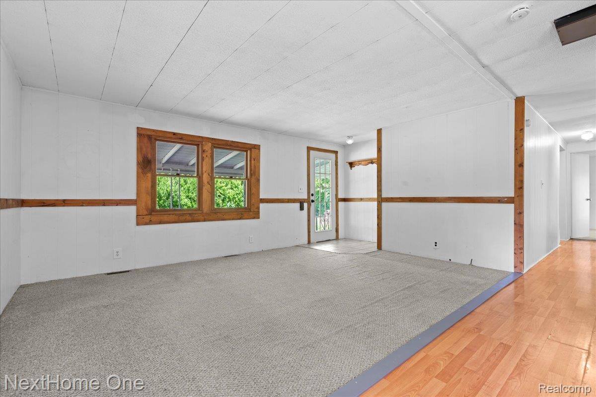 612 Red Oaks Drive, GenoaTownship_Livingston, MI 48843