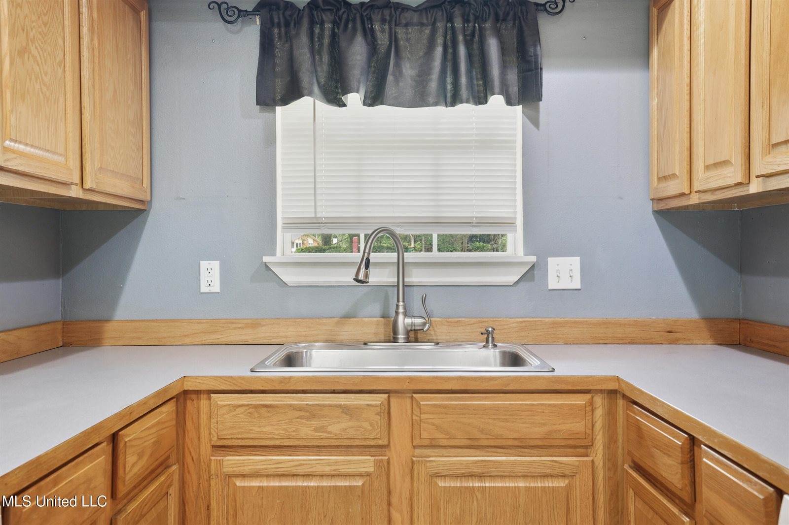 643 Michelle Drive, Biloxi, MS 39532