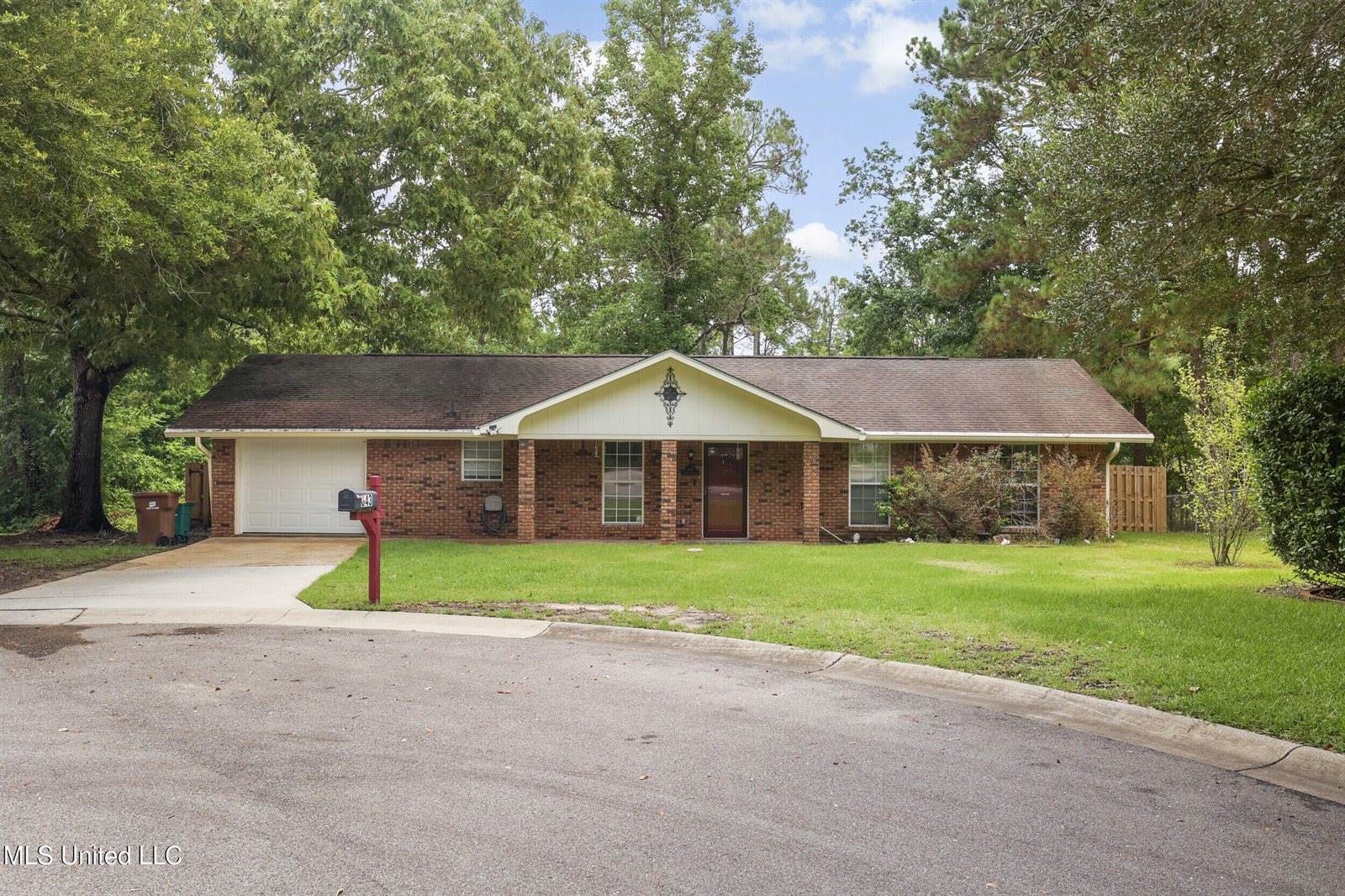 643 Michelle Drive, Biloxi, MS 39532