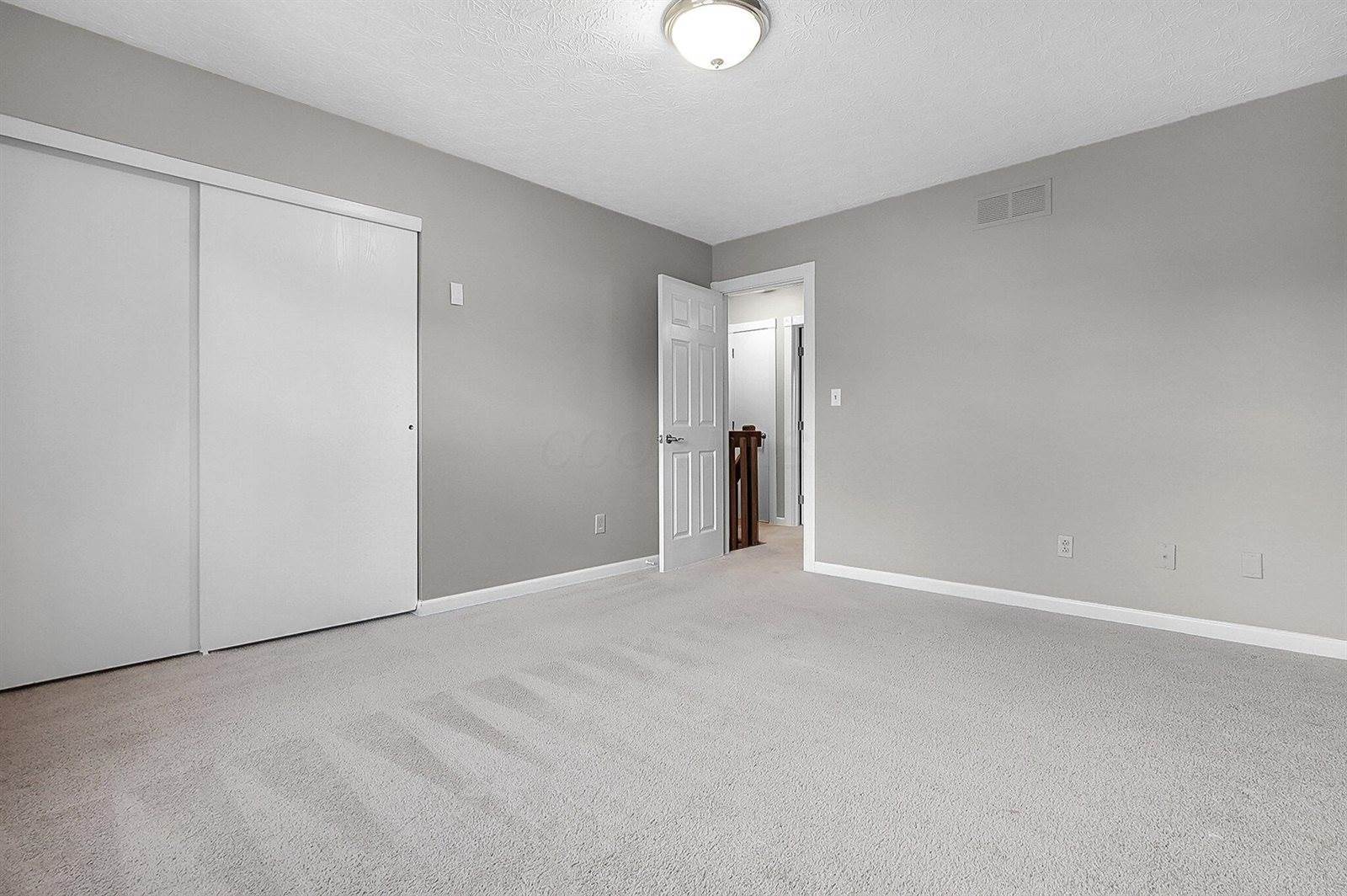 920 Charnwood Lane, Columbus, OH 43085