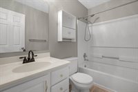 920 Charnwood Lane, Columbus, OH 43085