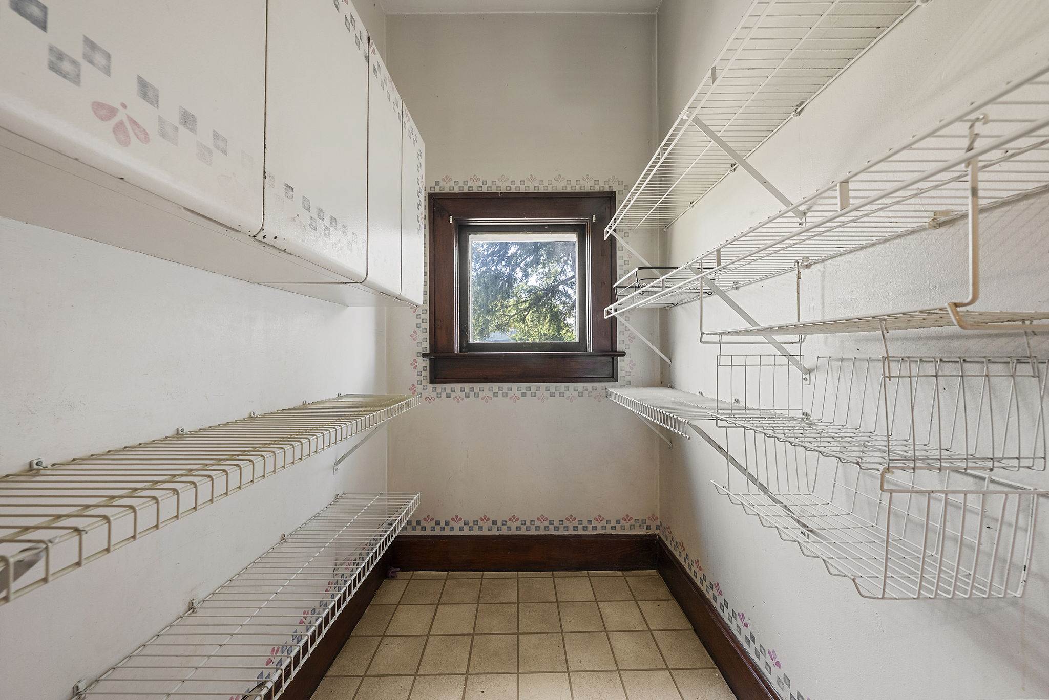 1915 North 9th, Terre Haute, IN 47807