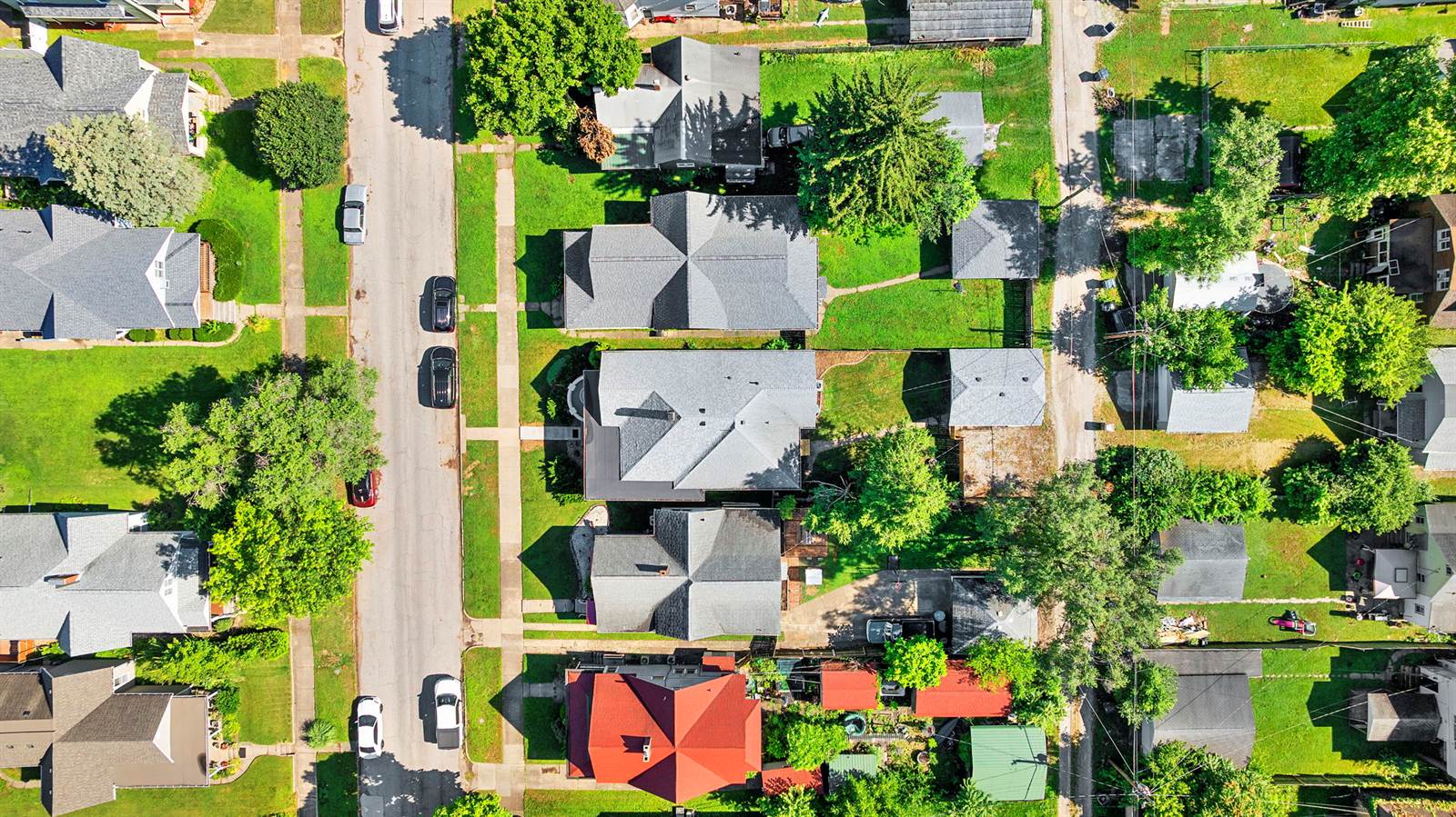 1915 North 9th, Terre Haute, IN 47807