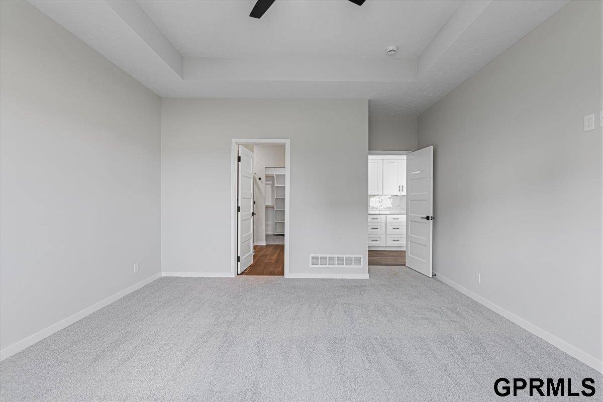 21120 Jessie Avenue, Elkhorn, NE 68022