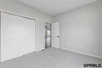 21120 Jessie Avenue, Elkhorn, NE 68022