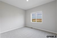 21120 Jessie Avenue, Elkhorn, NE 68022