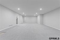 21120 Jessie Avenue, Elkhorn, NE 68022