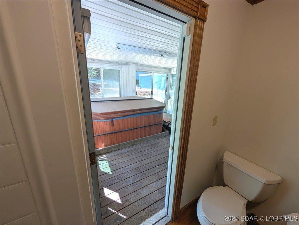 742 Pappys Point, Sunrise Beach, MO 65079