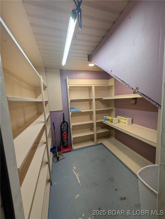 742 Pappys Point, Sunrise Beach, MO 65079