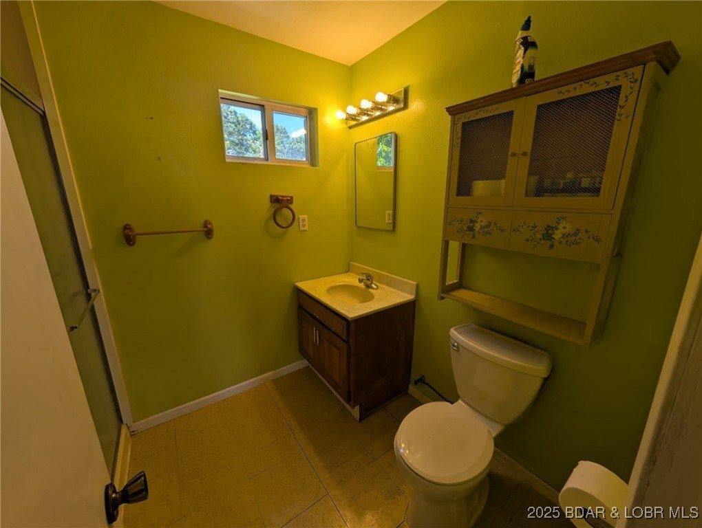 742 Pappys Point, Sunrise Beach, MO 65079