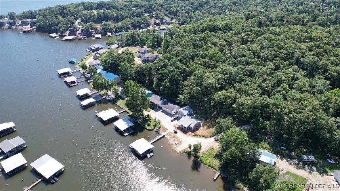 742 Pappys Point, Sunrise Beach, MO 65079