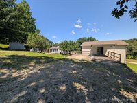 742 Pappys Point, Sunrise Beach, MO 65079