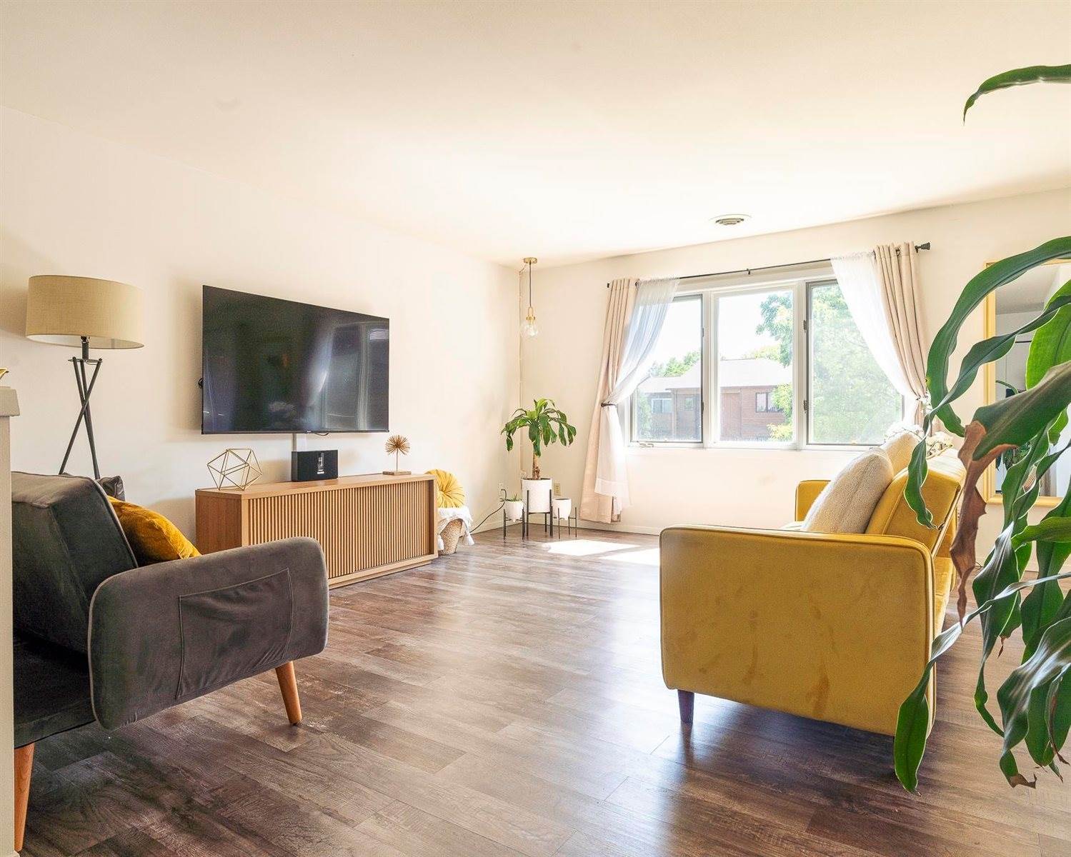 834 South Gammon, Madison, WI 53719