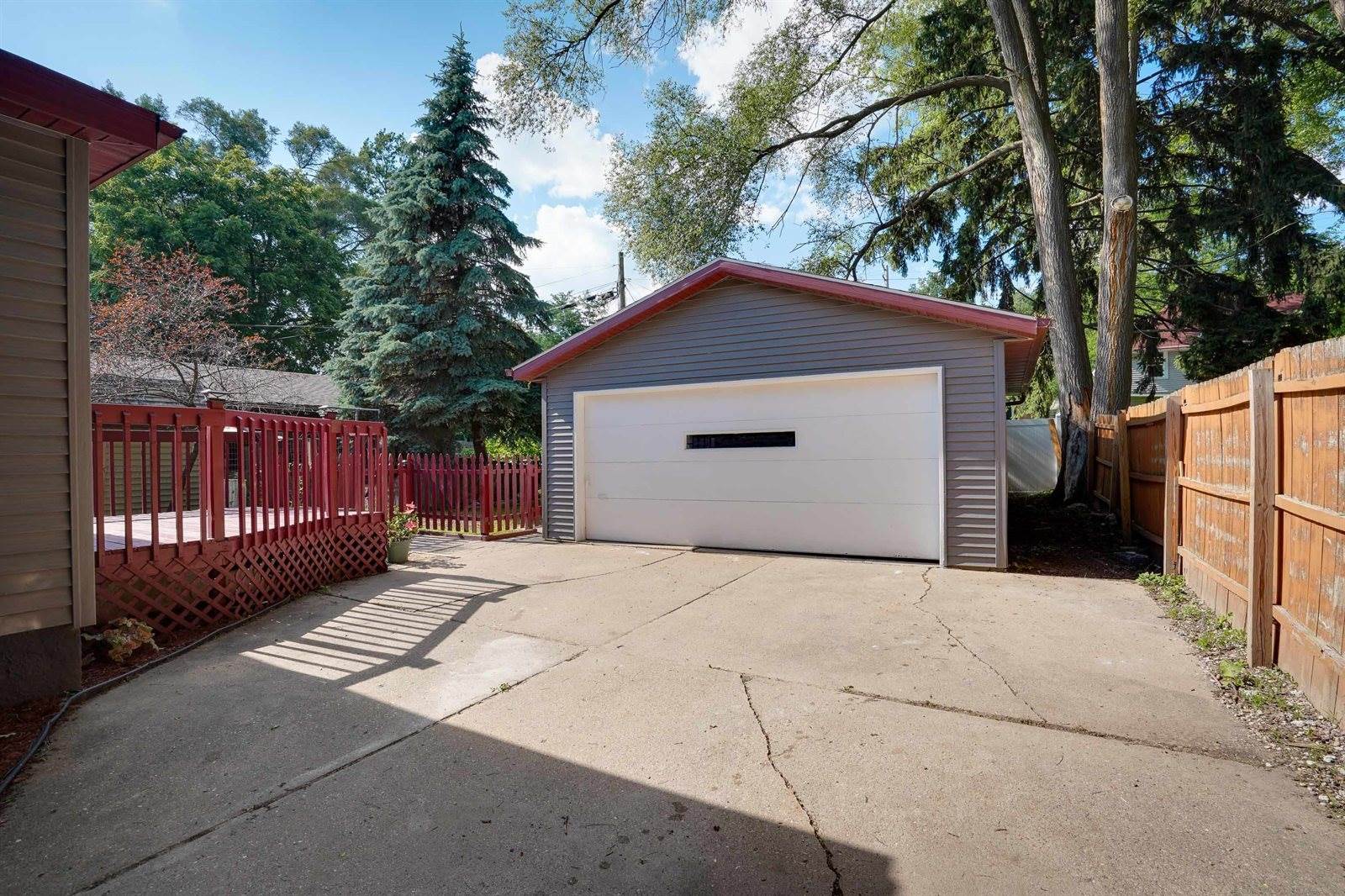 3246 Thorp, Madison, WI 53714