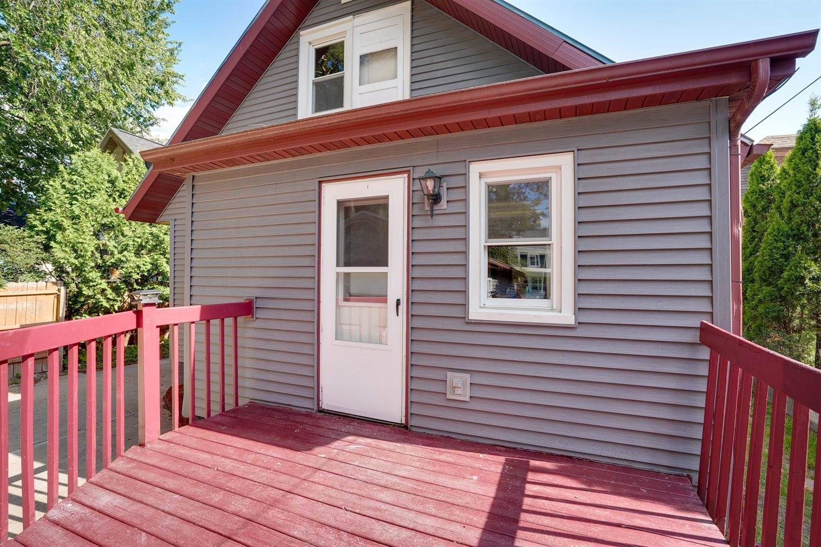 3246 Thorp, Madison, WI 53714