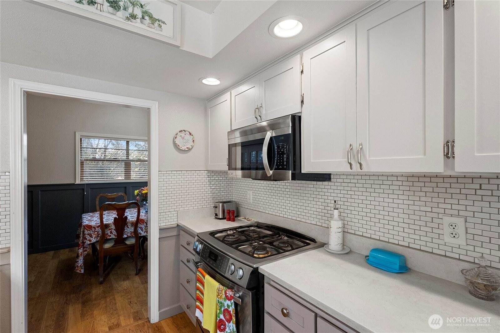 17413 Blodgett Road, Mount Vernon, WA 98274