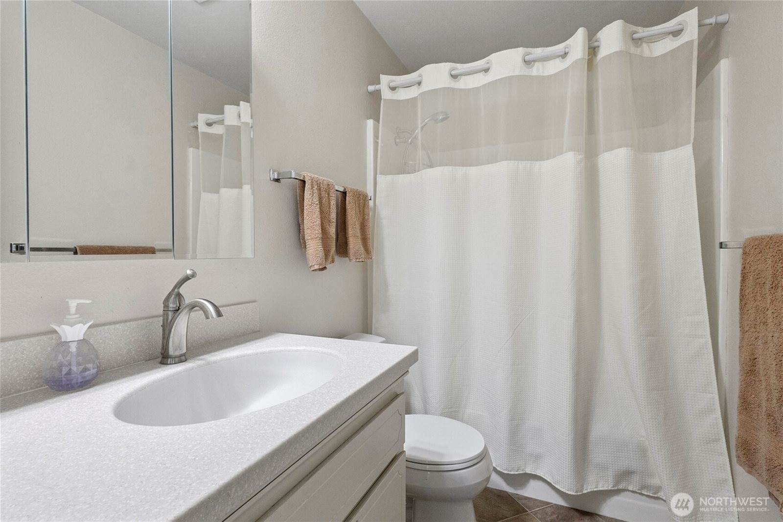 17413 Blodgett Road, Mount Vernon, WA 98274