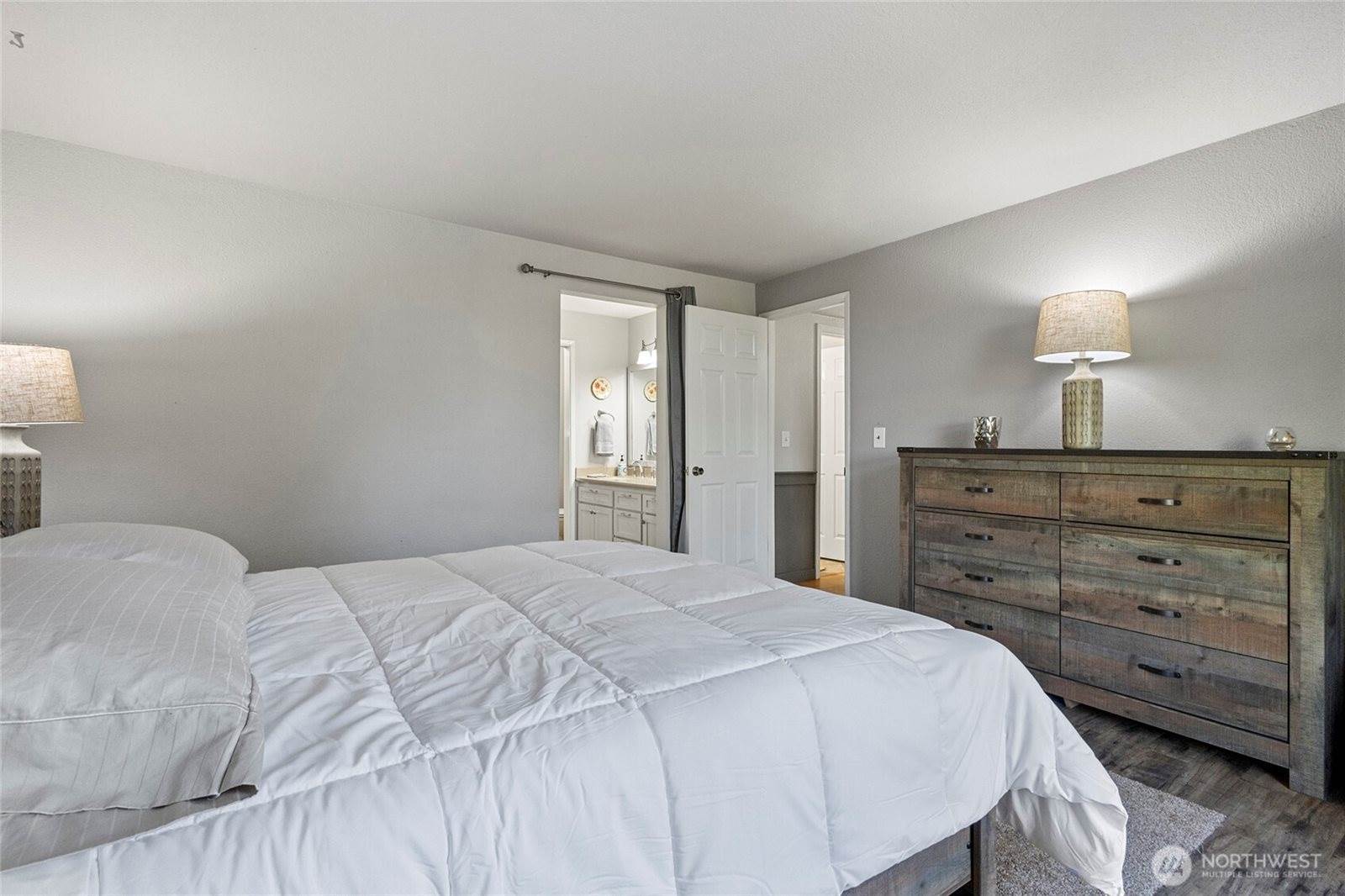 17413 Blodgett Road, Mount Vernon, WA 98274