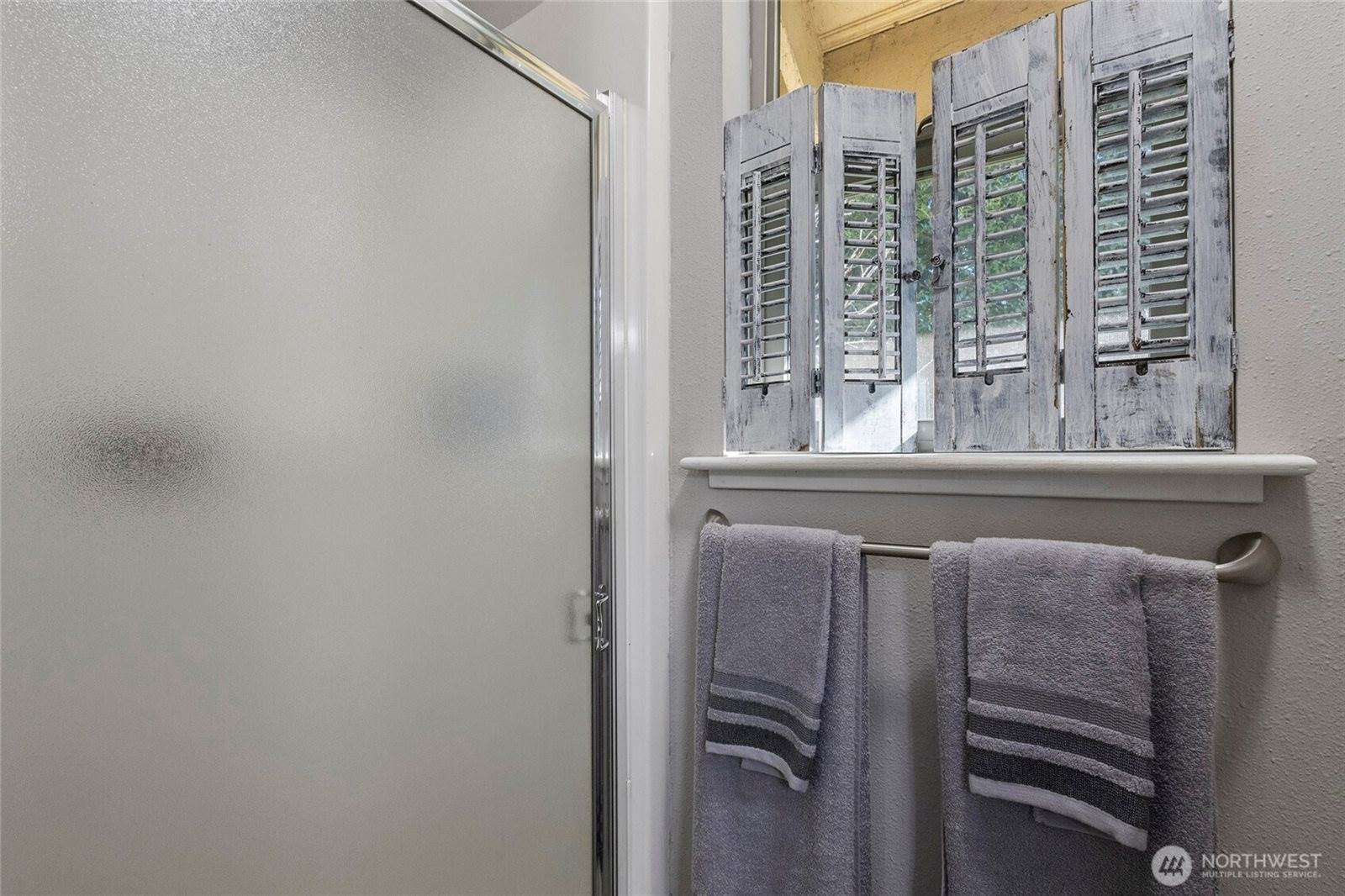 17413 Blodgett Road, Mount Vernon, WA 98274