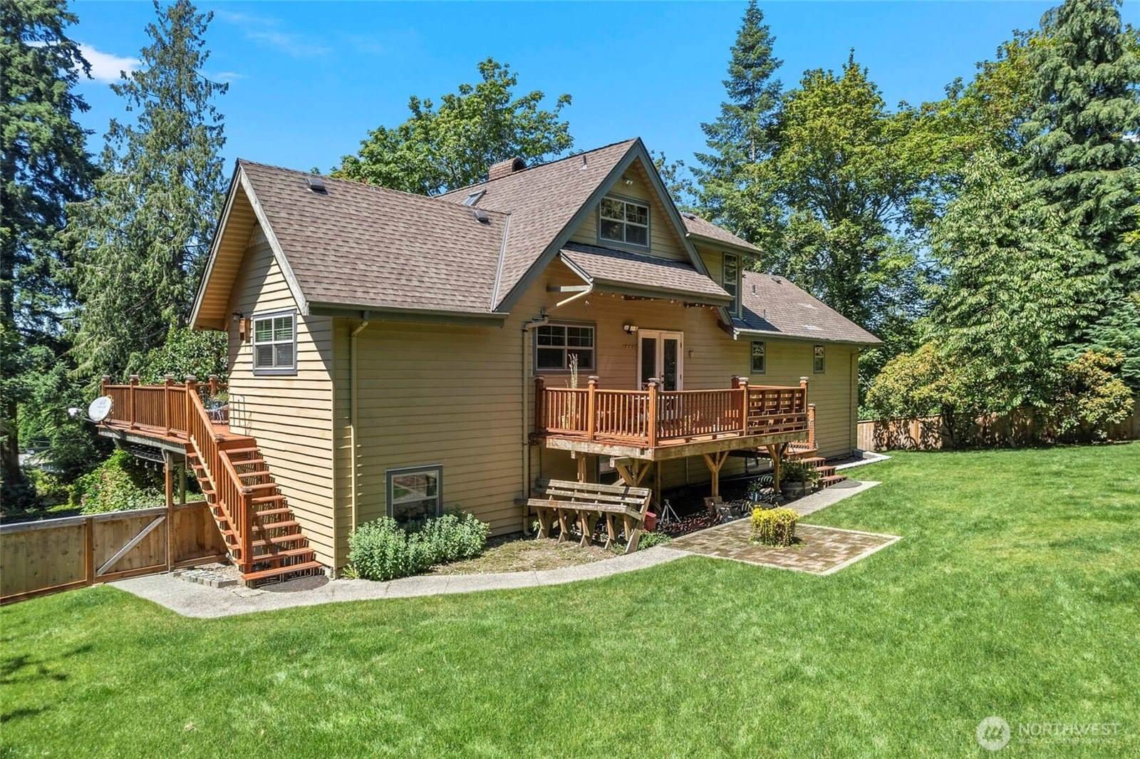 17413 Blodgett Road, Mount Vernon, WA 98274