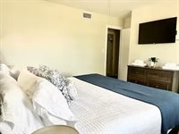 302 NW 31st St, Lawton, OK 73505