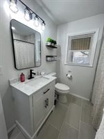 302 NW 31st St, Lawton, OK 73505