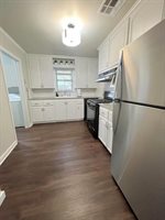 302 NW 31st St, Lawton, OK 73505