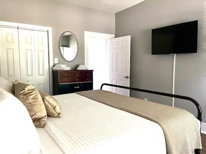 1004 NW Columbia Ave, Lawton, OK 73507