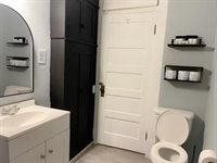 607 NW Bell Ave, Lawton, OK 73507