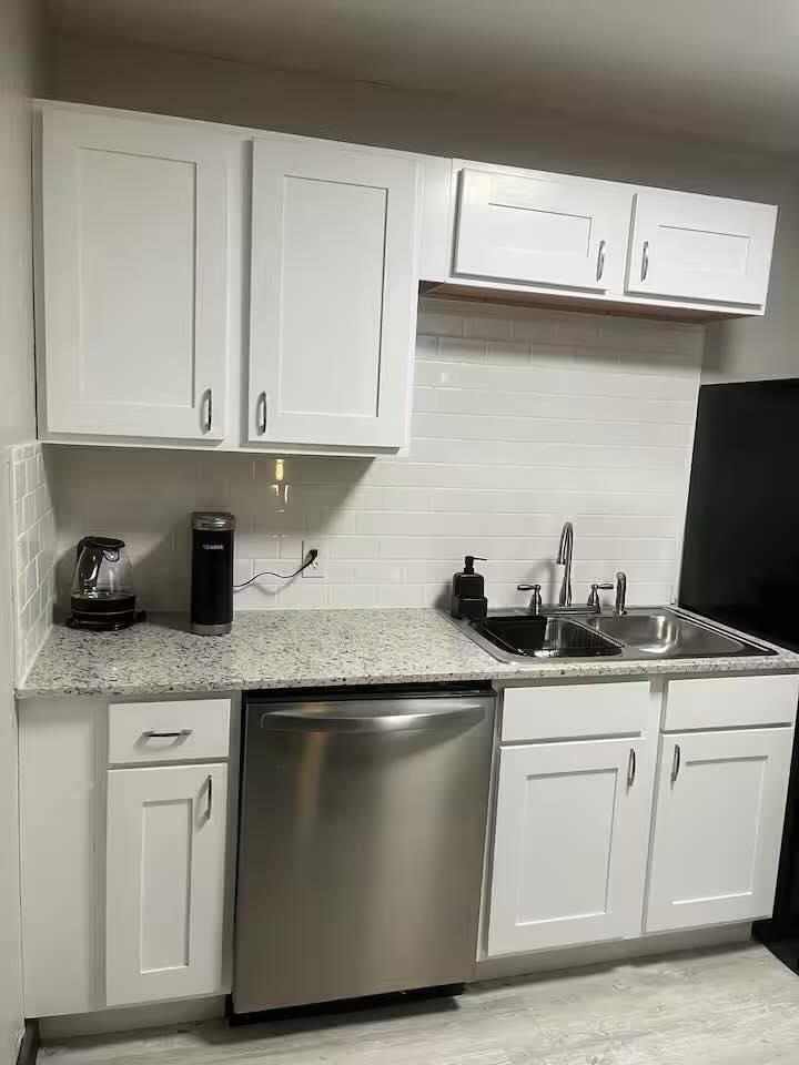 2205 NW Crosby Ave, Lawton, OK 73507