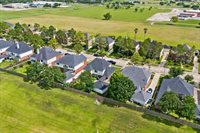3207 Summerwind Court, Pearland, TX 77584