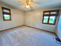 7600 SW Auburn RD, Auburn, KS 66402