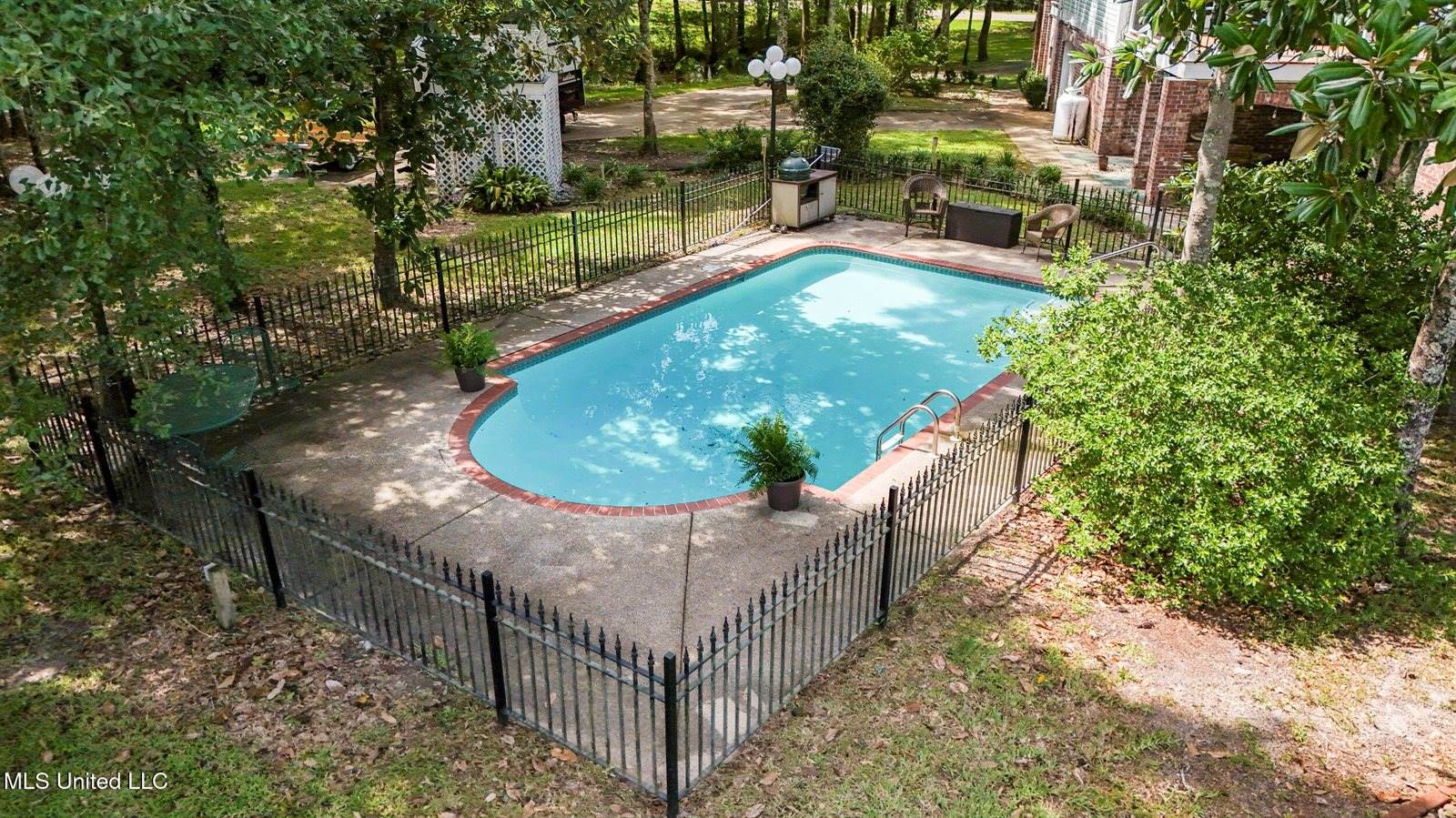 3512 River Bluff Road, D'Iberville, MS 39540