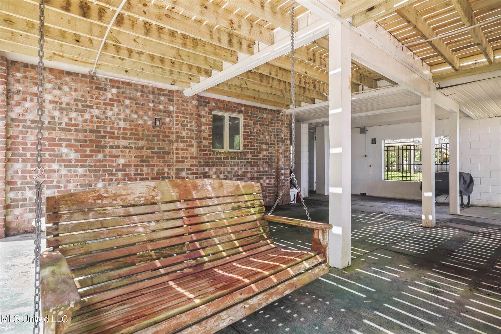 3512 River Bluff Road, D'Iberville, MS 39540