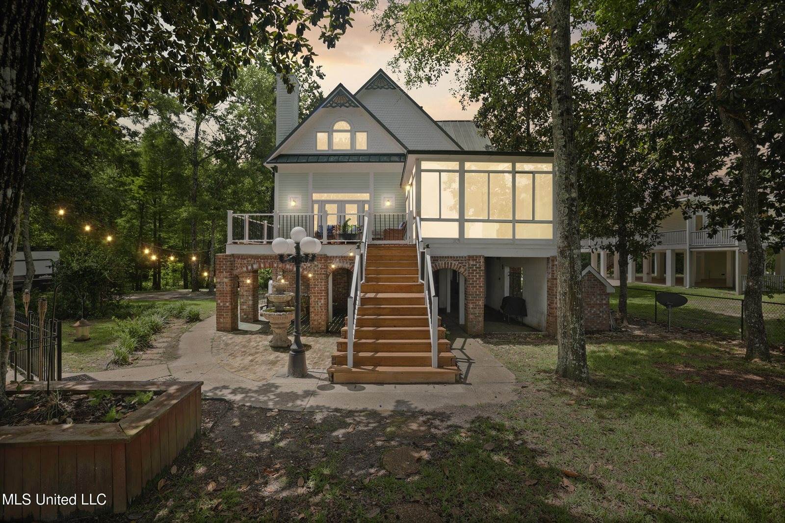 3512 River Bluff Road, D'Iberville, MS 39540