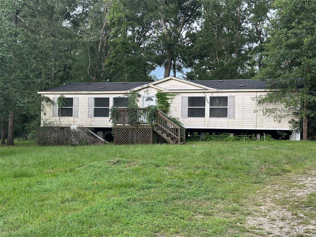 3560 Roy Bean Road, Willis, TX 77378