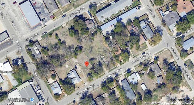 213 E Lindbergh, Universal City, TX 78148