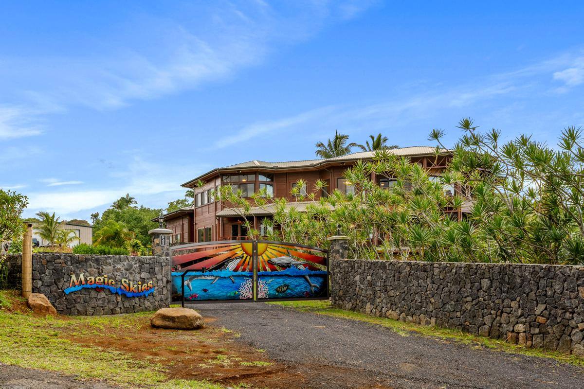 120 Woa Rd, Hilo, HI 96720