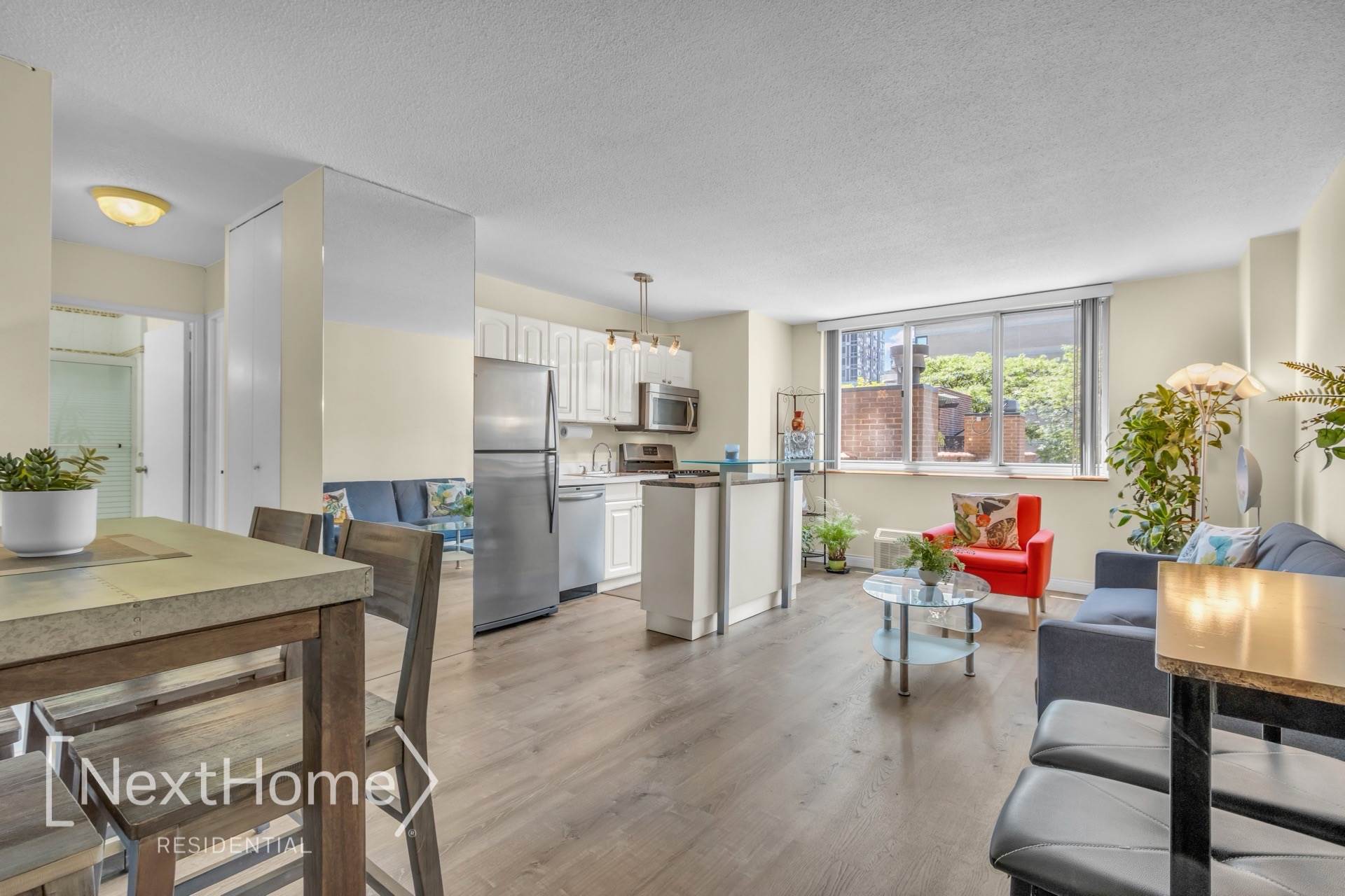 345 East 93rd Street #2E, New York, NY 10128