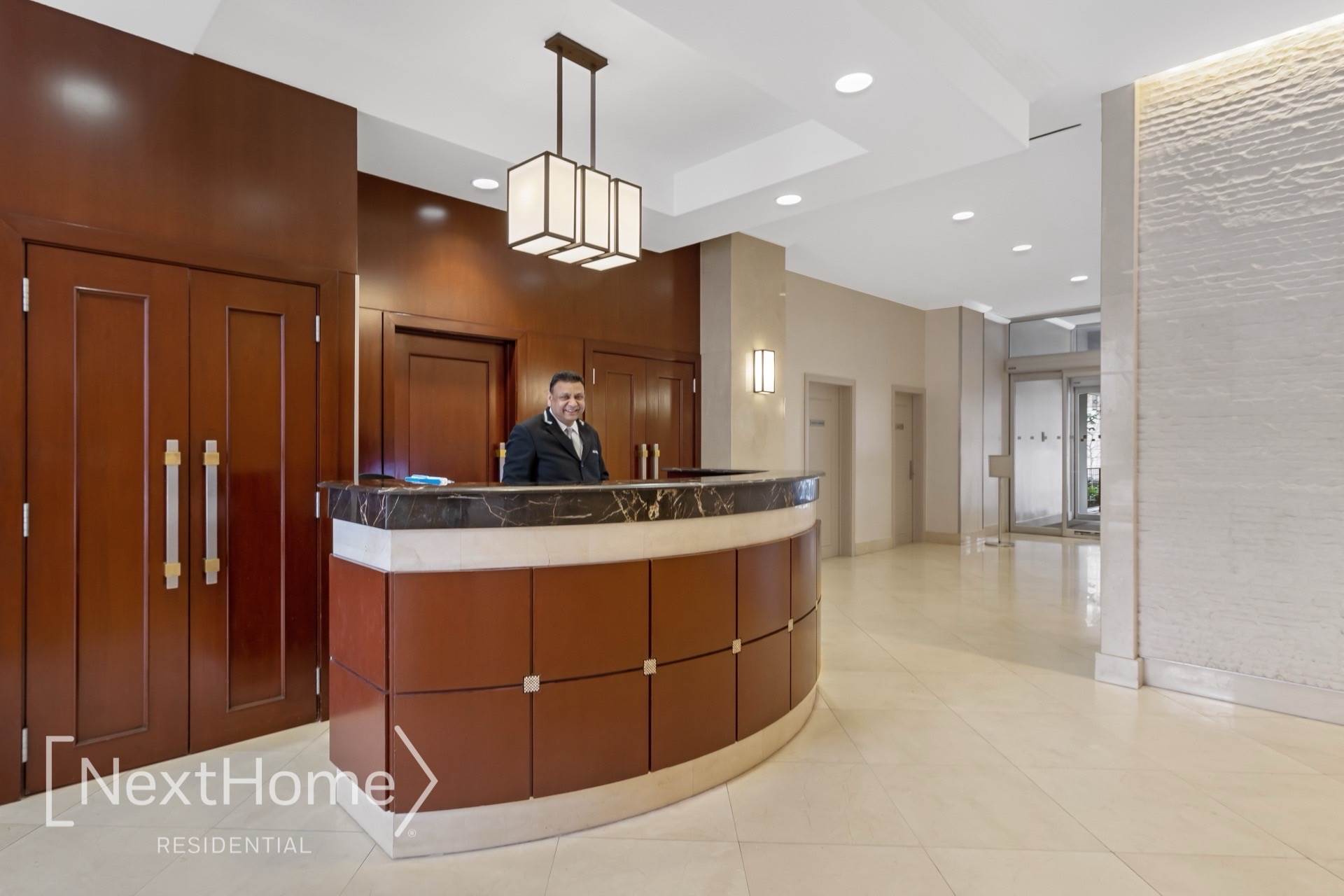 345 East 93rd Street #2E, New York, NY 10128