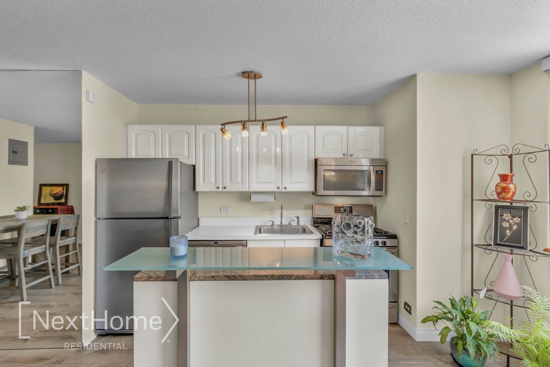 345 East 93rd Street #2E, New York, NY 10128