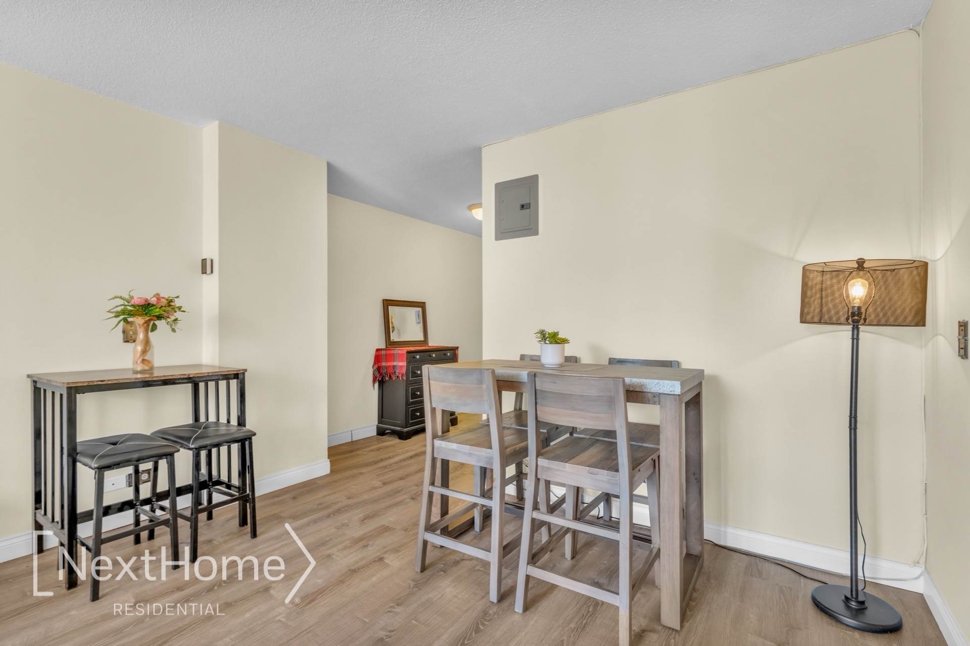 345 East 93rd Street #2E, New York, NY 10128