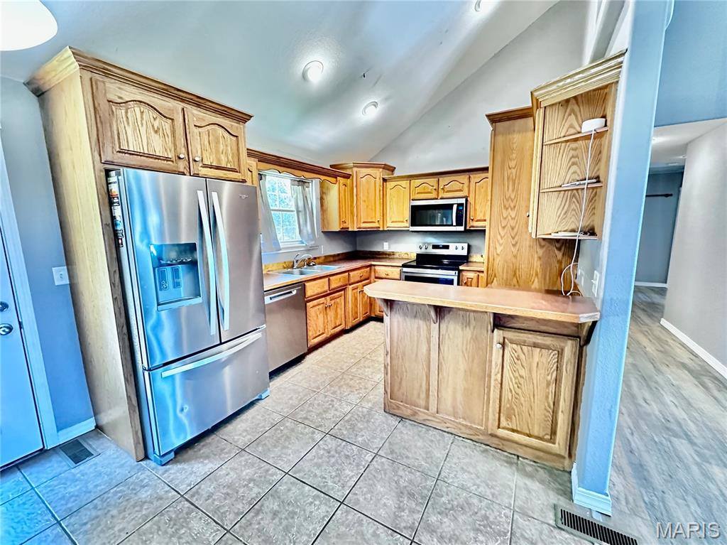 21147 Hideaway Lane, Saint Robert, MO 65584