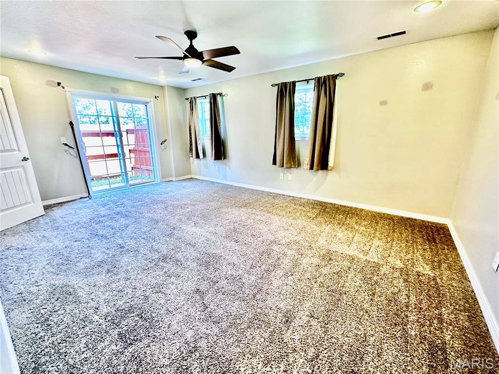 21147 Hideaway Lane, Saint Robert, MO 65584