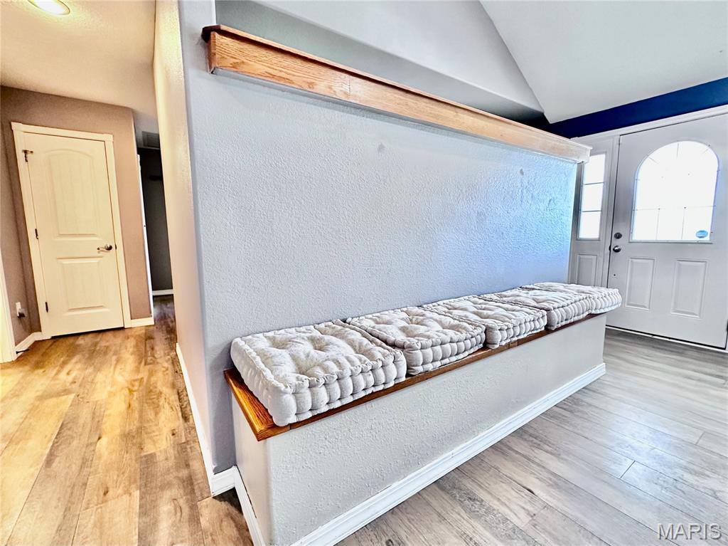 21147 Hideaway Lane, Saint Robert, MO 65584