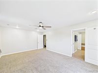 21147 Hideaway Lane, Saint Robert, MO 65584